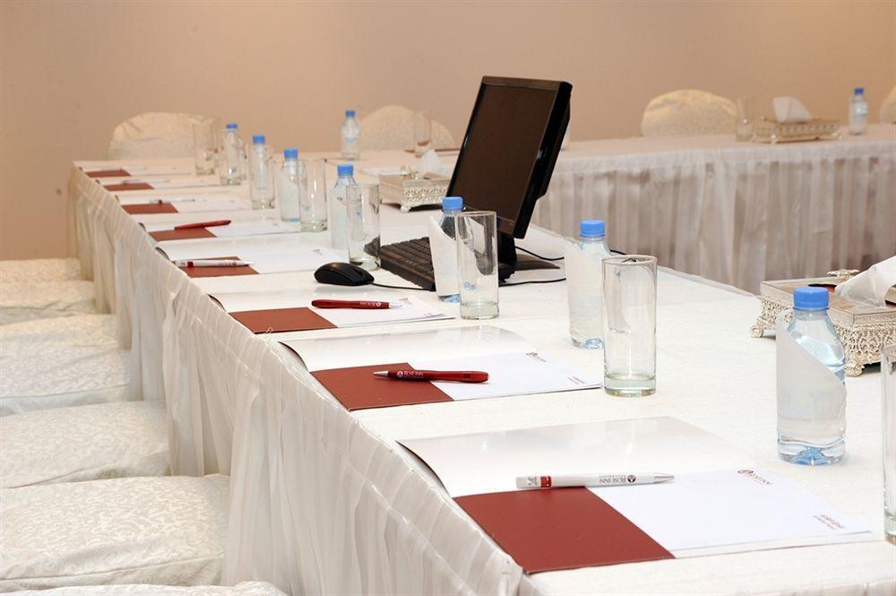 Al Waha Hotel Jeddah Ngoại thất bức ảnh