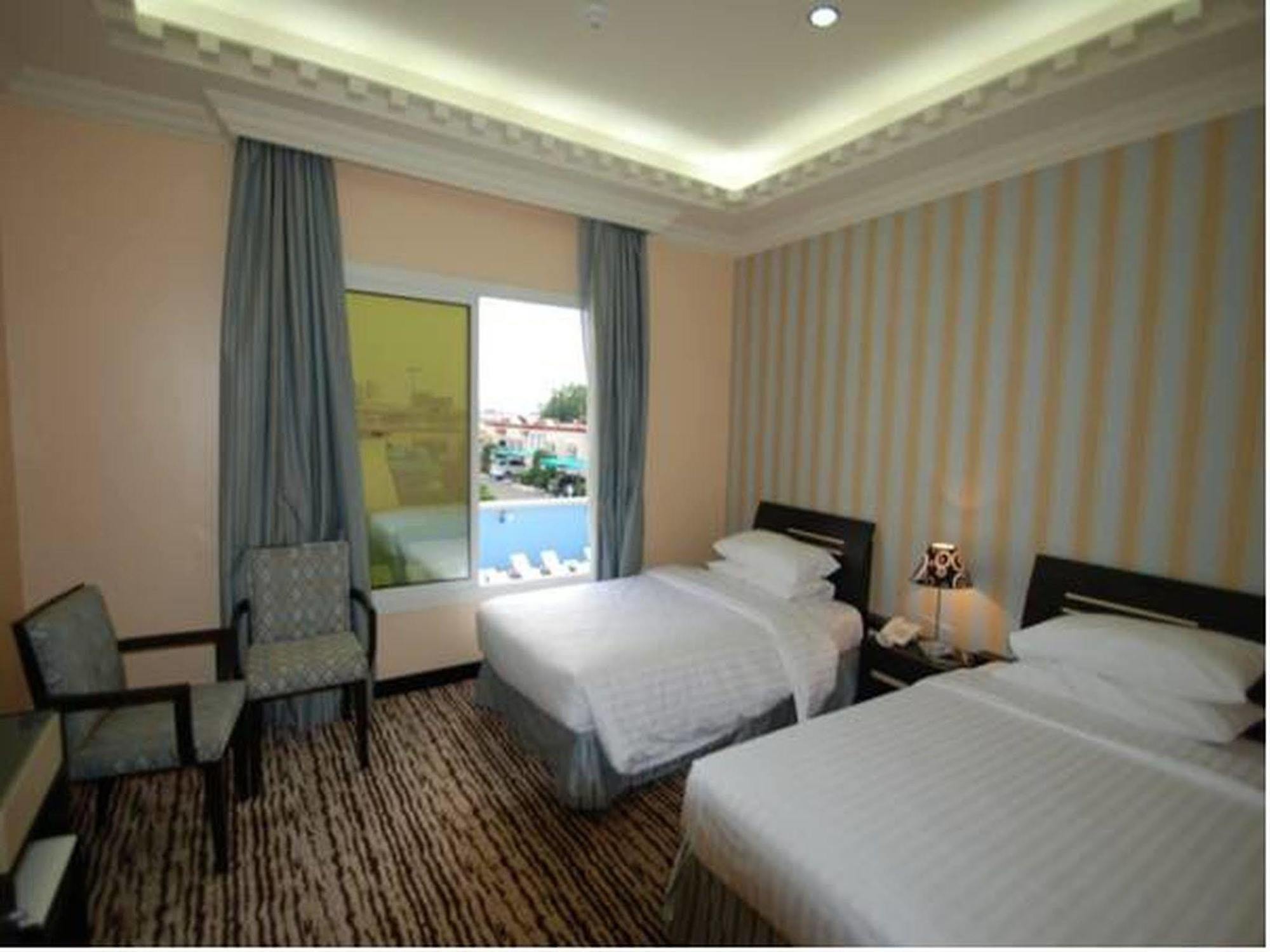 Al Waha Hotel Jeddah Ngoại thất bức ảnh